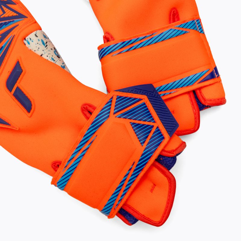 Brankářské rukavice Reusch Attrakt Freegel Fusion shocking orange/blue 5