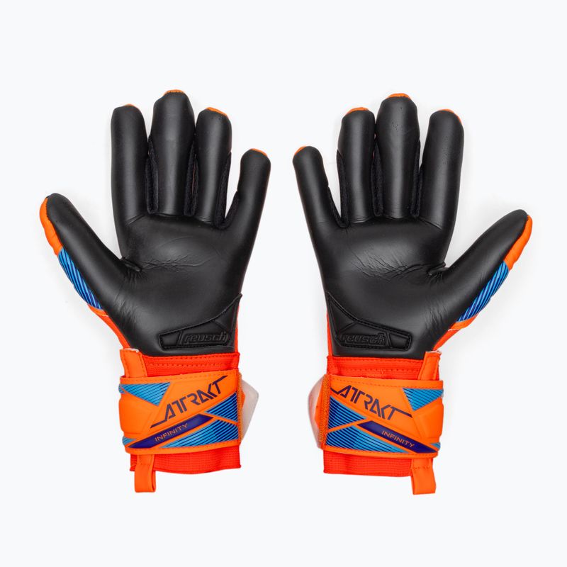 Dětské brankářské rukavice Reusch Attrakt Infinity Evolution NC Junior shocking orange/blue/black 3