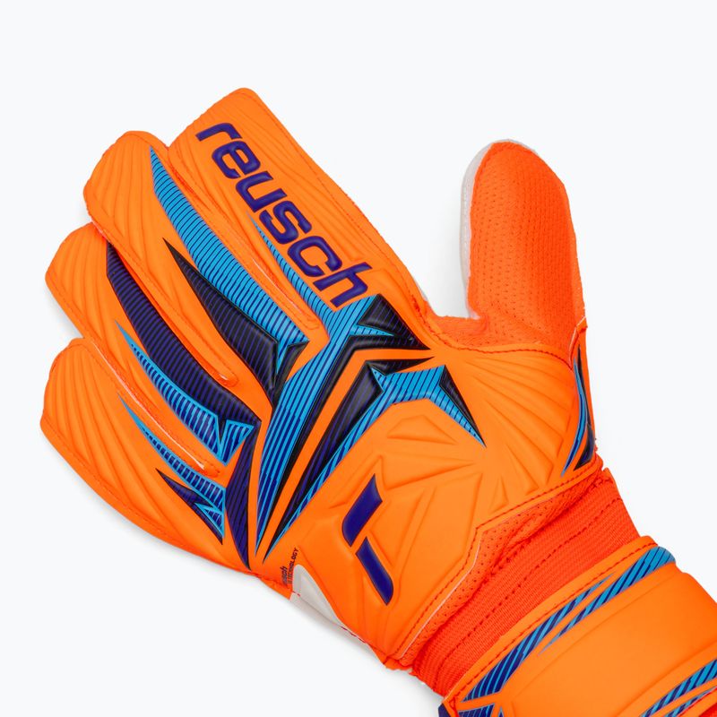 Brankářské rukavice Reusch Attrakt Solid shocking orange/blue 4