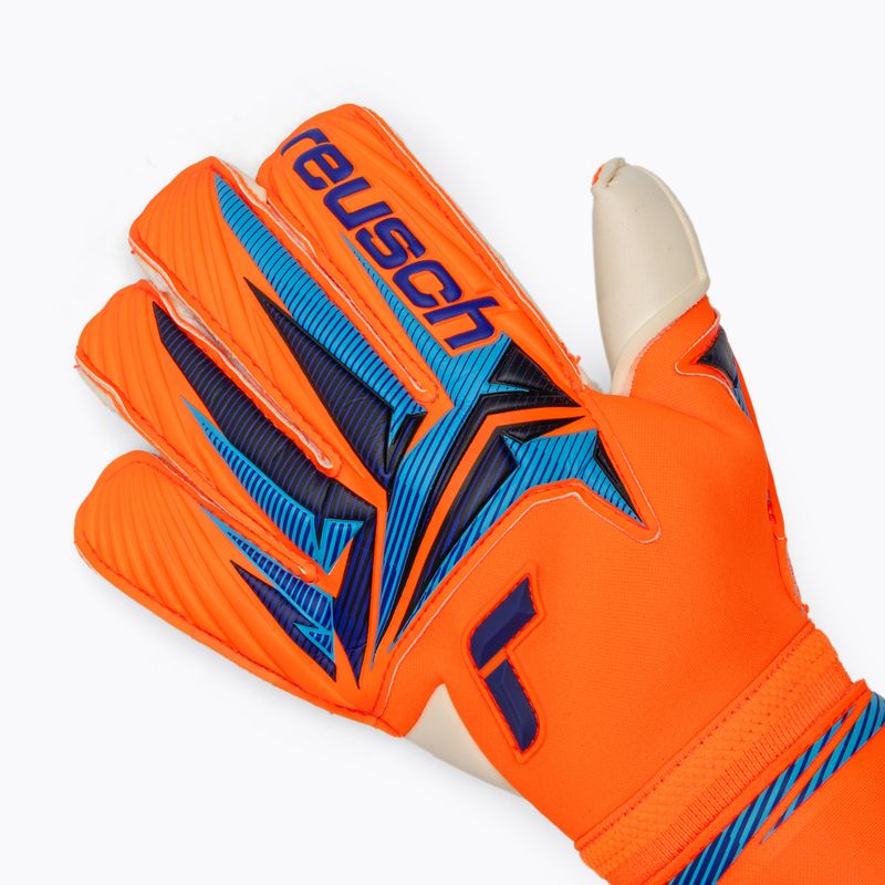Brankářské rukavice Reusch Attrakt Gold X Evolution shocking orange/blue 4