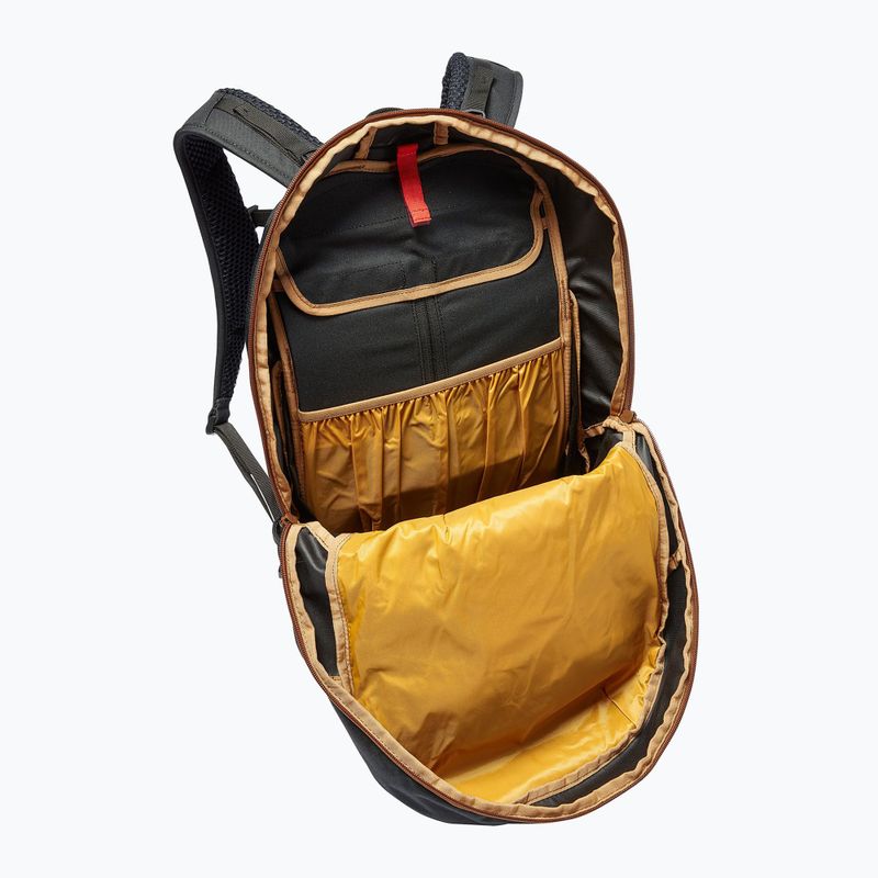 VAUDE Wizard 24+4 l turistický batoh black/umbra 3