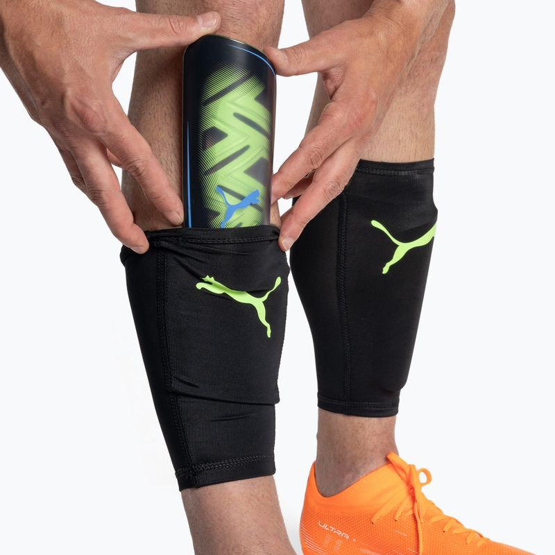 Chrániče holení PUMA Ultra Flex Sleeve černo-zelená 030830 10 10