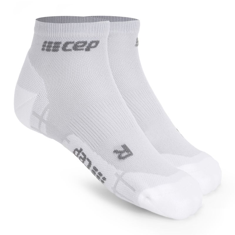 Pánské kompresní běžecké ponožky   CEP Ultralight Low Cut carbon white 2