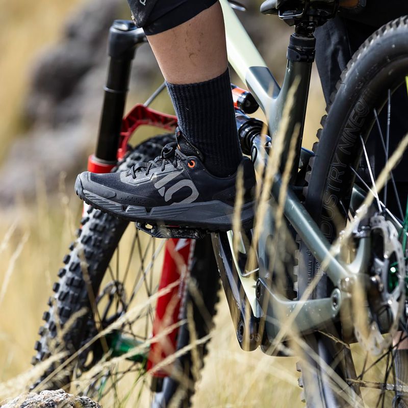 Dámské cyklistické boty na platformě Adidas FIVE TEN Trailcross LT core black/grey one/grey six  8