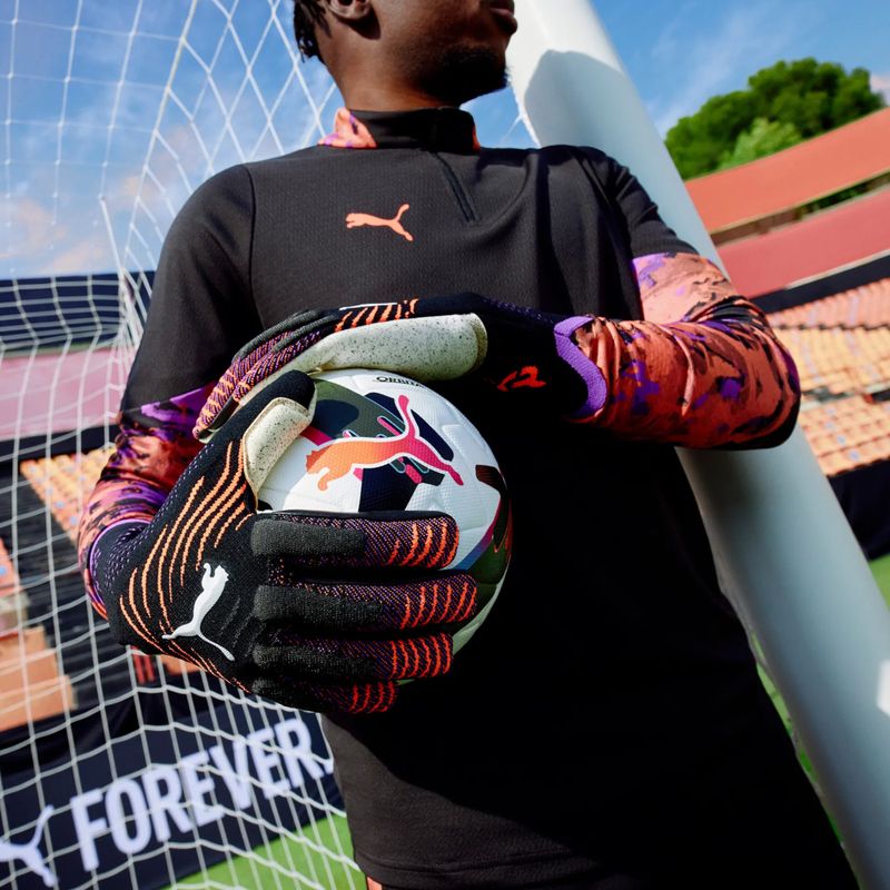 Brankářské rukavice  PUMA Future Ultimate NC puma black/glowing red/purple glimmer 6