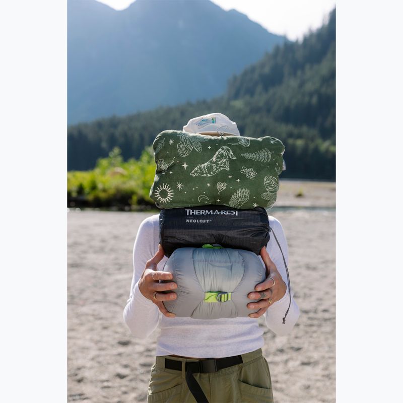 Cestovní polštář Therm-a-Rest Compressible Cinch R woodland 4