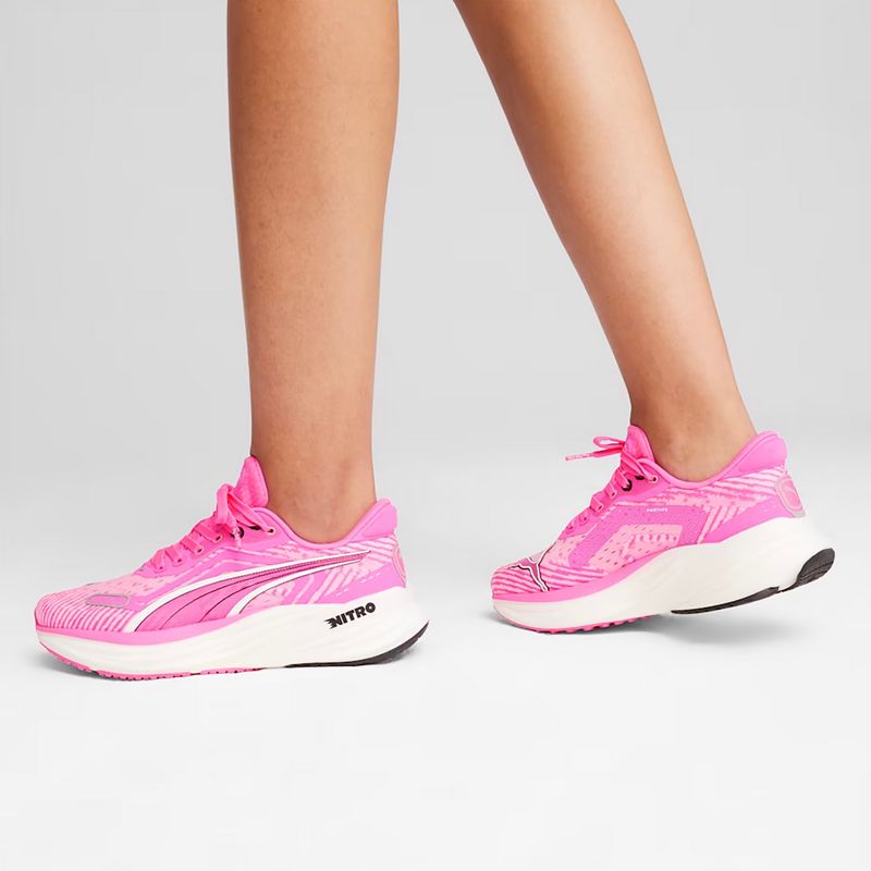 Dámské běžecké boty PUMA Magnify Nitro 2 Tech pink 7
