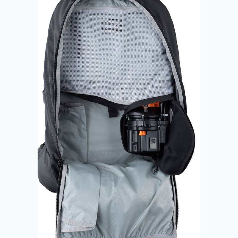 Batoh skialpový EVOC Line E2 22 l black 9