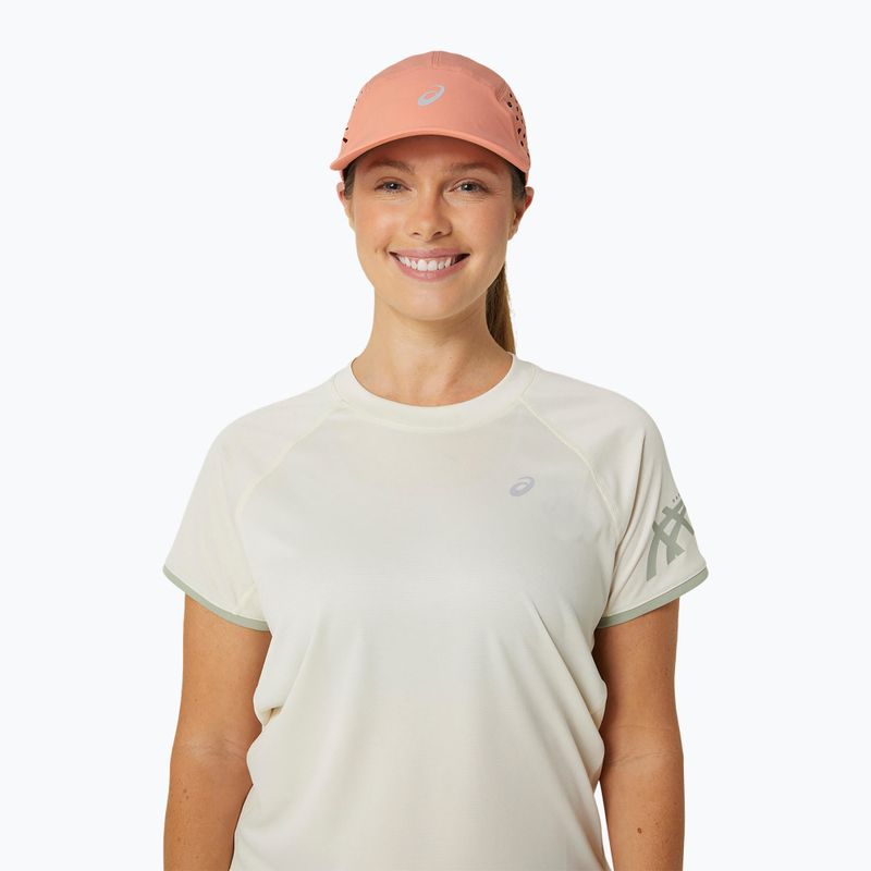 Kšiltovka  ASICS Ultra Lightweight Running bright sunstone 5