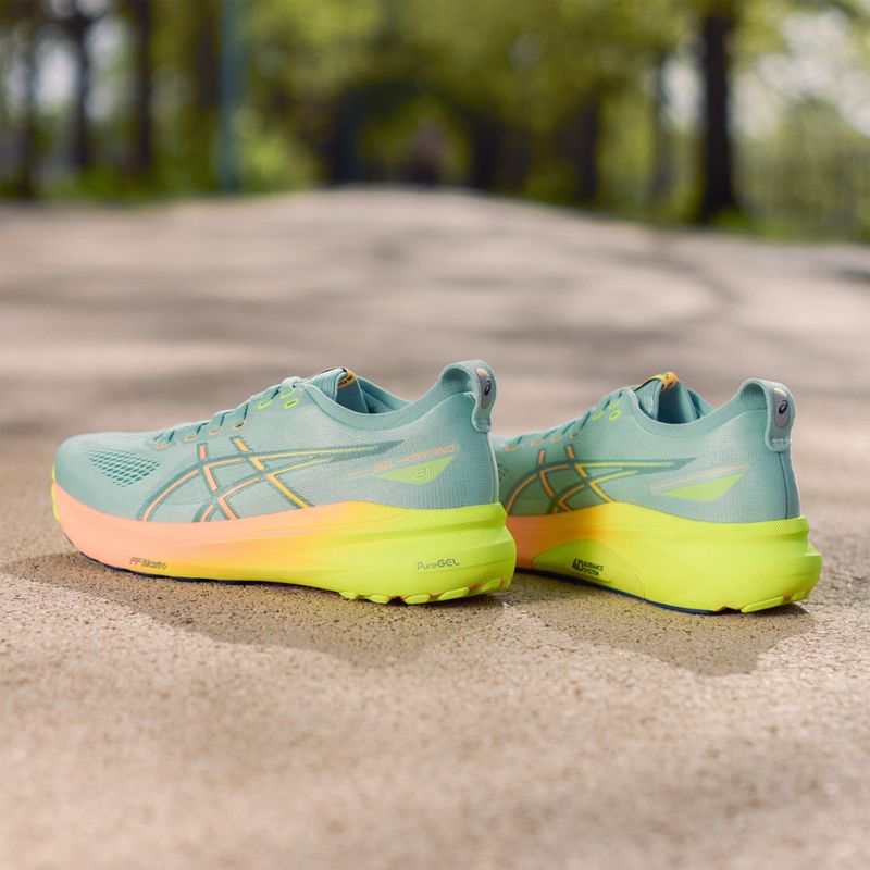 Buty do biegania damskie ASICS Gel-Kayano 31 Paris light celadon/safety yellow 12