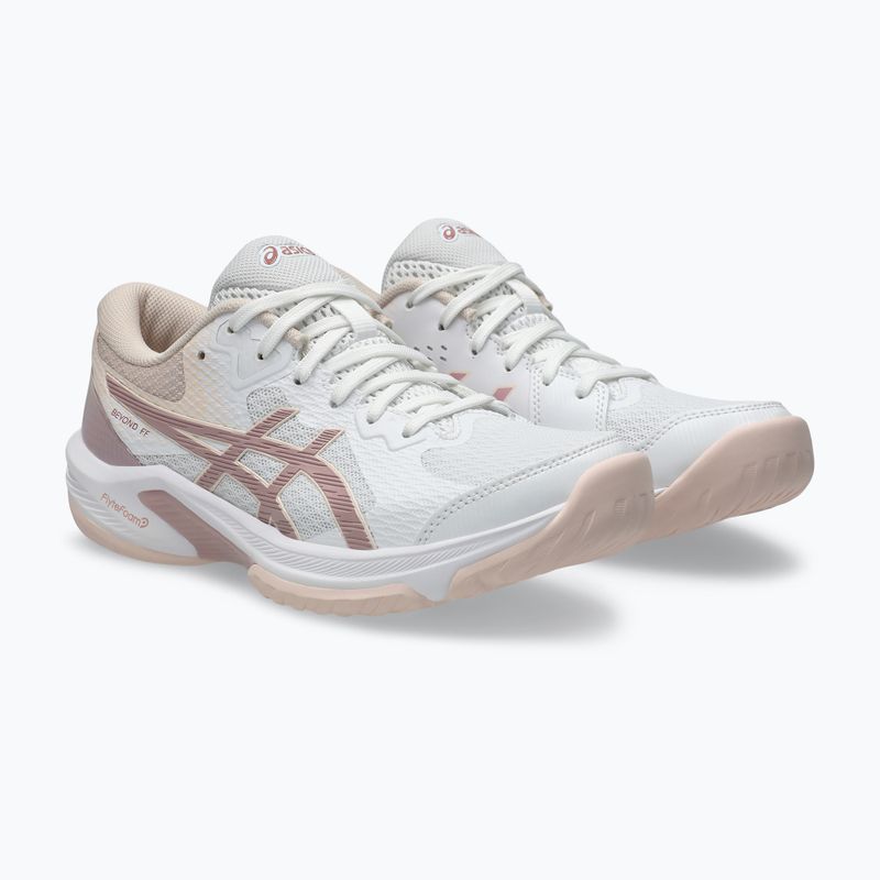 Dámské boty ASICS Beyond FF white/morganite 10
