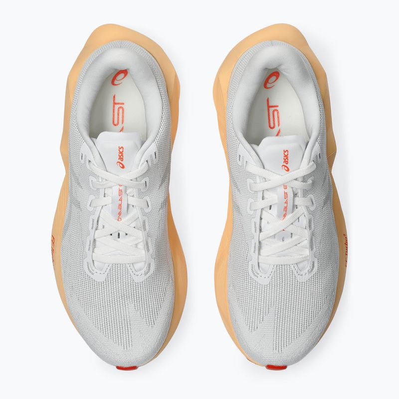 Dámské běžecké boty ASICS Novablast 6 white/vivid coral 6