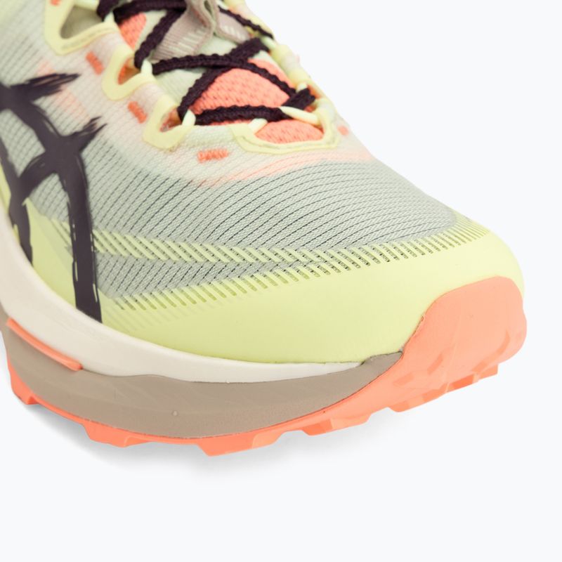 Běžecké boty Asics Fujispeed 4 illuminate yellow/dark aubergine 7