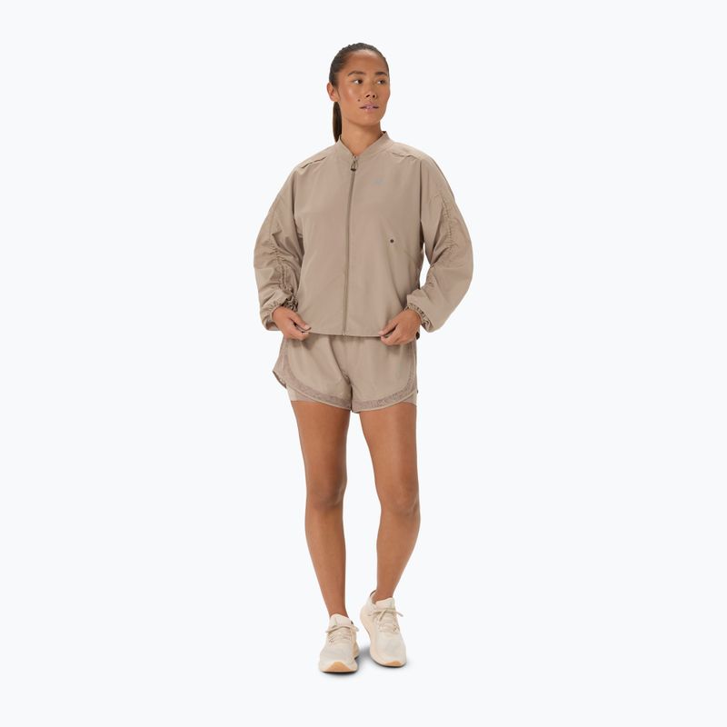 Dámská běžecká bunda ASICS Nagino Run Adjustable Jacket greige 2
