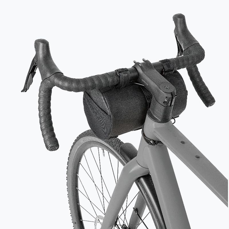 Brašna na řidítka top tričko eak Tubular Barbag 3,8 l black 5