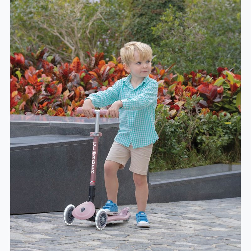 Dětská tříkolová koloběžka Globber Junior Primo Foldable Lights Eco berry 10