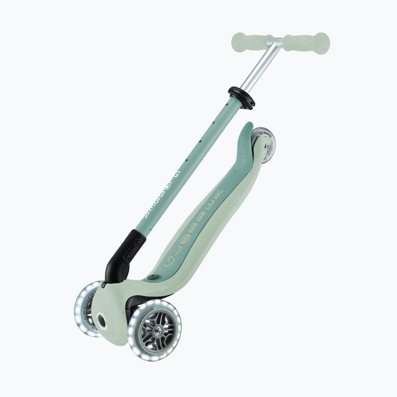 Dětská tříkolová koloběžka Globber Go.Up Active Ecologic Lights pistachio 13