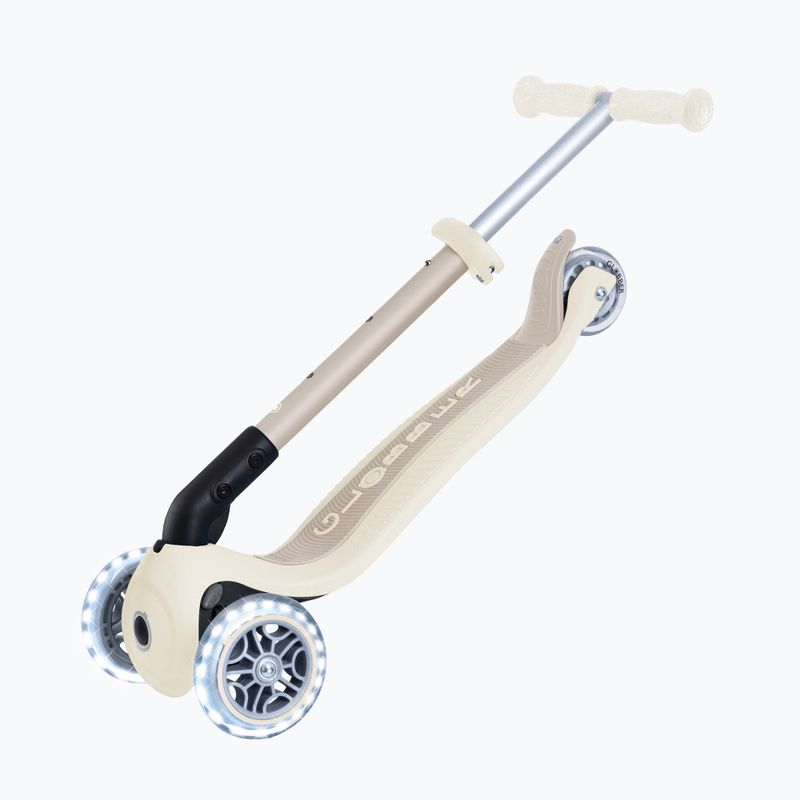 Dětská tříkolová koloběžka Globber Junior Foldable Lights Eco coconut 8