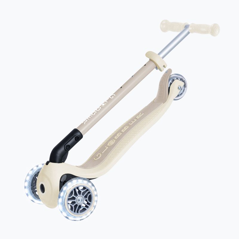 Dětská tříkolová koloběžka Globber Junior Primo Foldable Lights Eco coconut 8