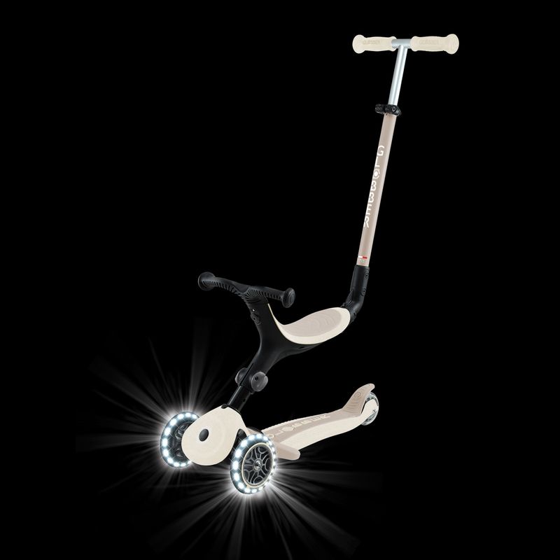 Dětská tříkolová koloběžka Globber Go.Up Active Ecologic Lights coconut 17