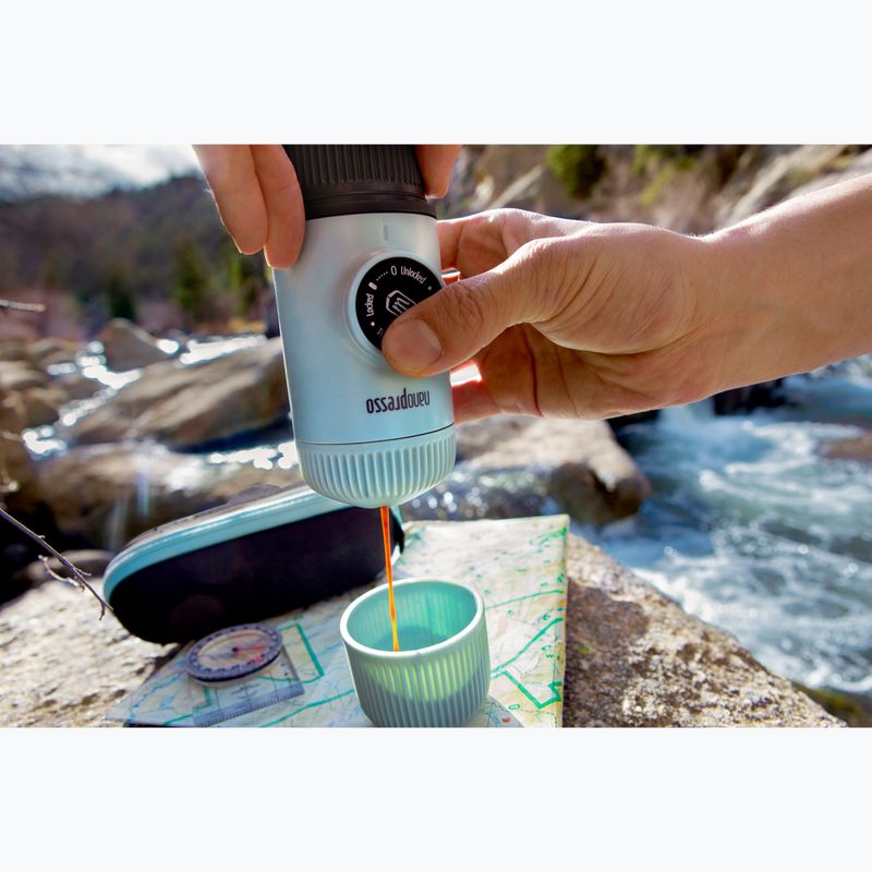 Přenosný kávovar Wacaco Nanopresso 80 ml + pouzdro arctic blue 5