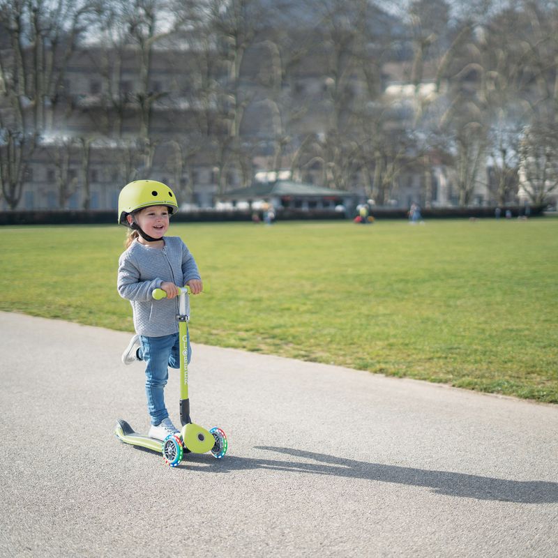 Dětská přilba Globber Primo lime green 6
