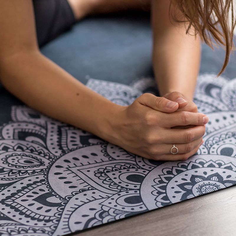 Podložka na jógu Yoga Design Lab Combo Yoga 3,5 mm tmavě modrá Mandala Sapphire 6