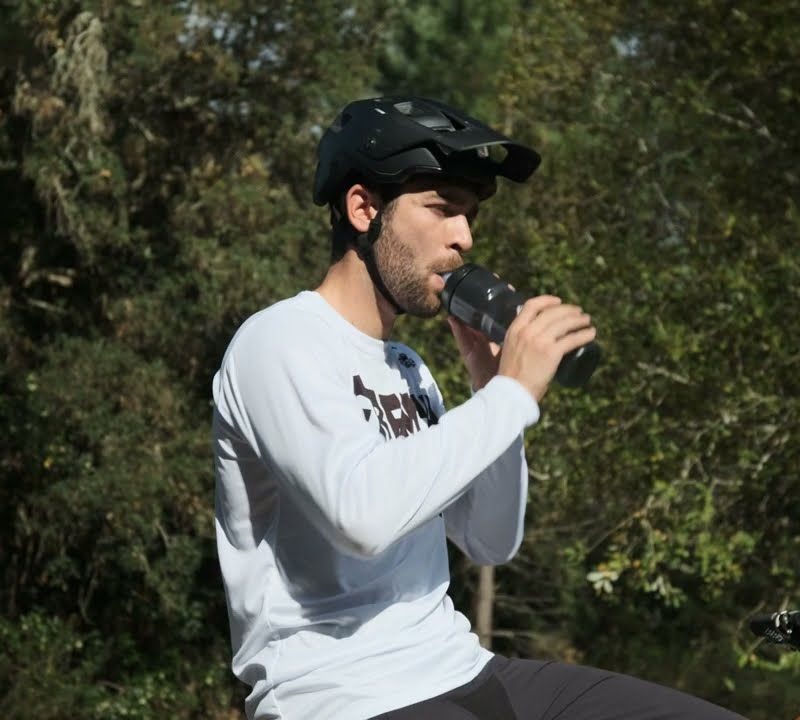 Cyklistická láhev Zefal Sense Soft 65 No-Mud 650 ml white 4