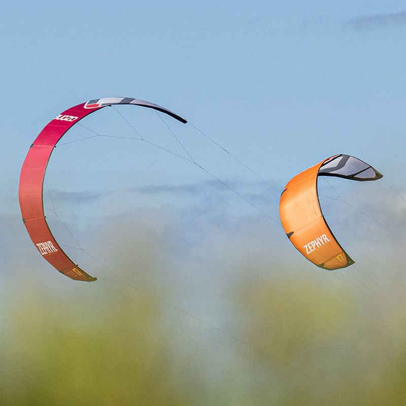 Ozone Zephyr V7 kitesurfing kite červená ZV7K17RW 3