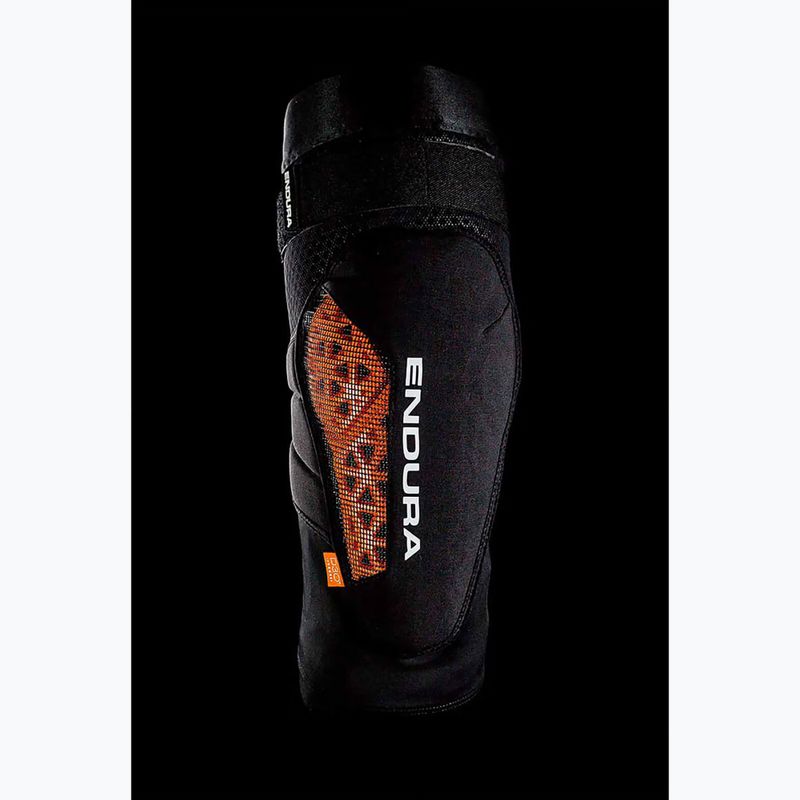 Kolenní cyklistické chrániče  Endura MT500 Lite Knee Pad black 2