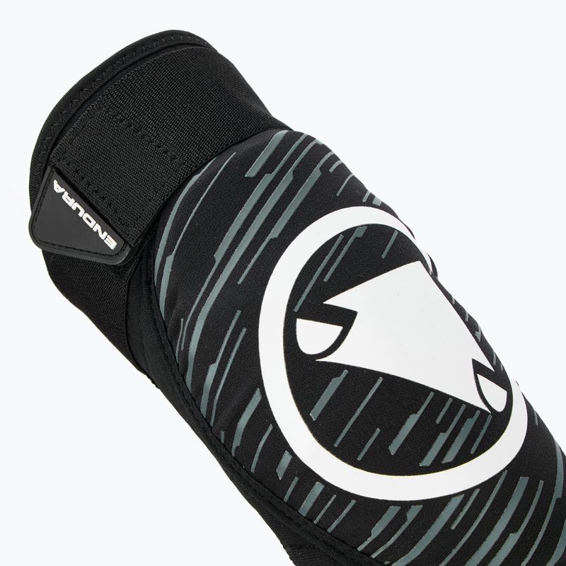 Loketní cyklistické chrániče  Endura Singletrack II Elbow Protector black 4