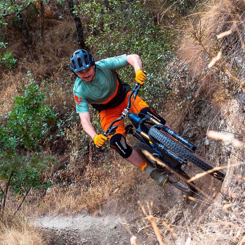 Pánské cyklistické šortky  Endura Singletrack Lite Short Std harvest 8