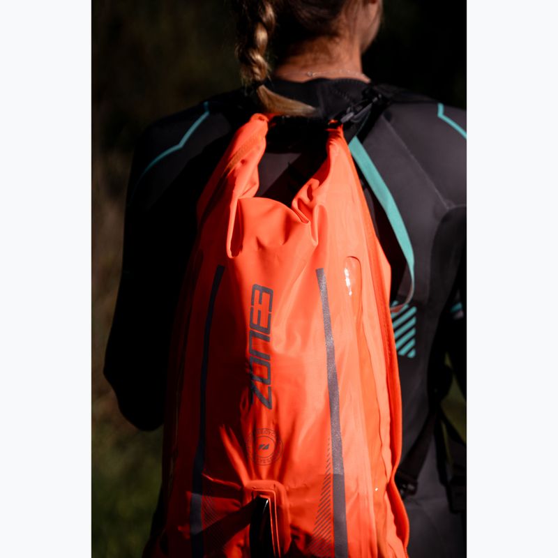 Bezpečnostní bójka ZONE3 Safety Buoy/Dry Bag Recycled 2 Led Light 28 l Backpack hi-vis orange 3