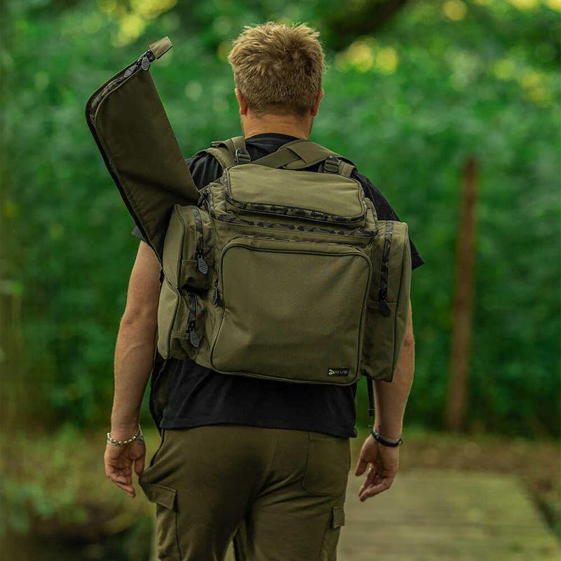 Rybářský batoh Avid Carp RVS Compact Rucksack 35 l 3