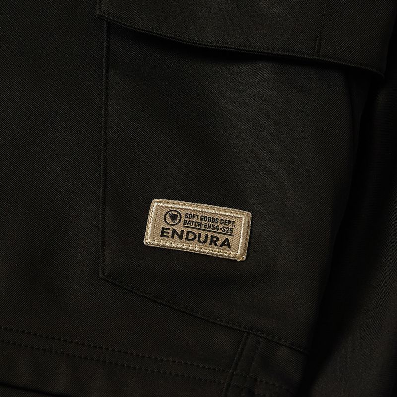 Pánské cyklistické šortky Endura Loop Cargo Short black 9