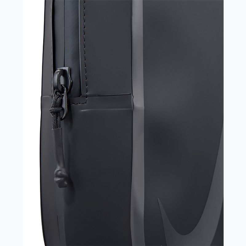 Ledvinka Nike Solid Locker 3 l black 4