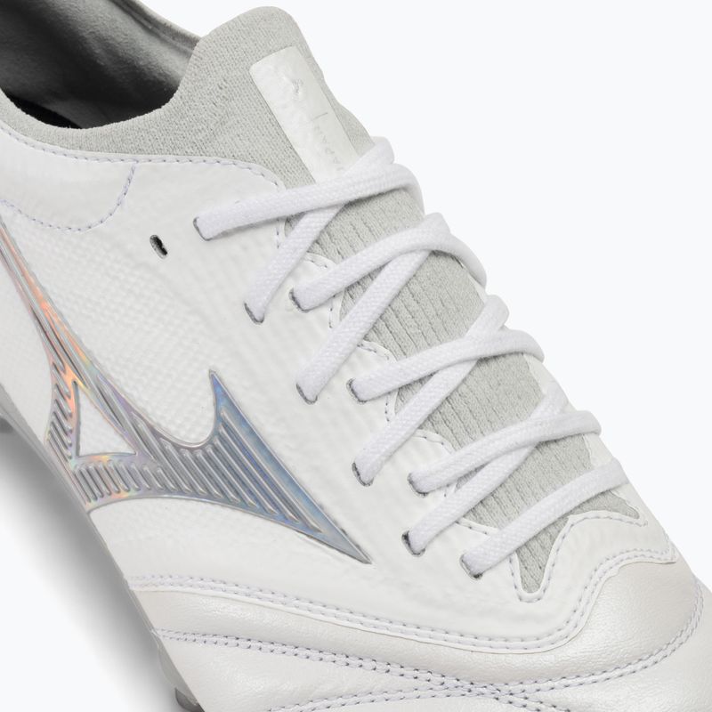 Kopačky Mizuno Morelia Neo III Beta JMP white/hologram/cool gray 3c 8