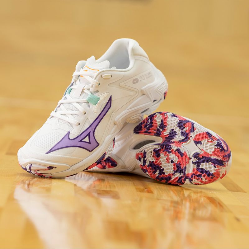 Dámské volejbalové boty Mizuno Wave Lightning Z8 bílé/fialová indigo/camelliaros 13