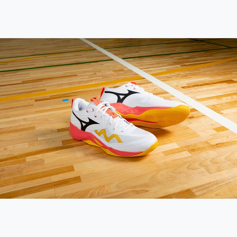 Volejbalové boty Mizuno Wave Momentum Pro white/fiery coral 2/citrus 8