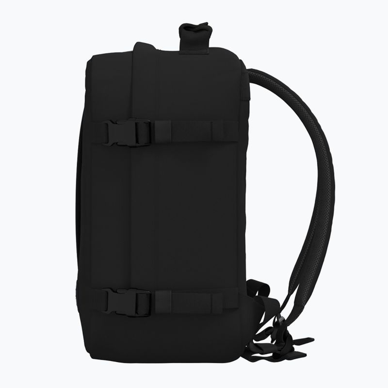 Turistický batoh CabinZero Classic 28 l absolute black 6
