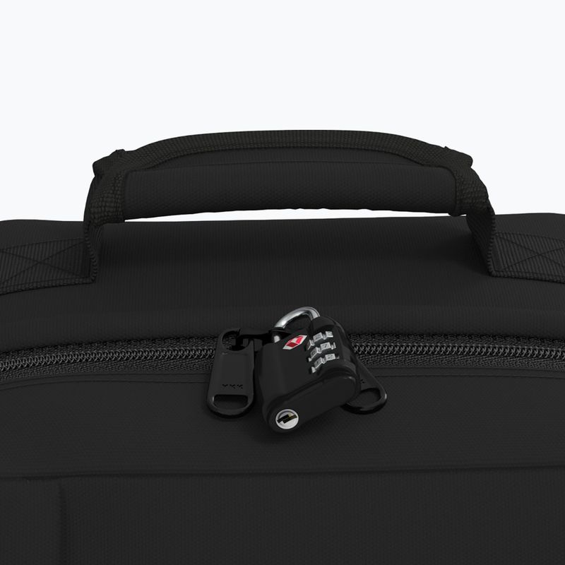 Turistický batoh CabinZero Classic 28 l absolute black 8