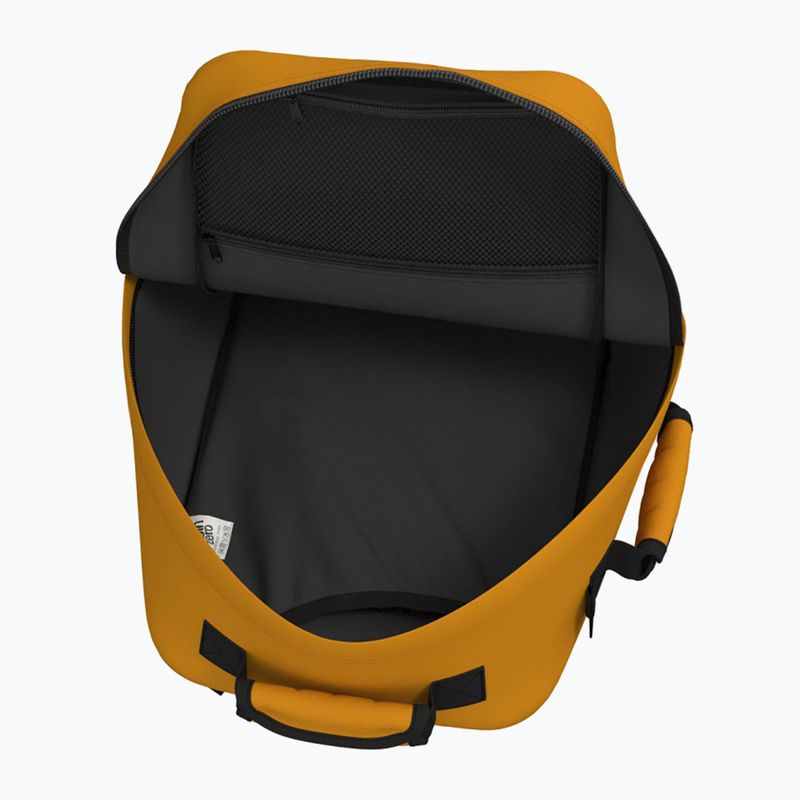 Turistický batoh CabinZero Classic 28 l orange chill  7