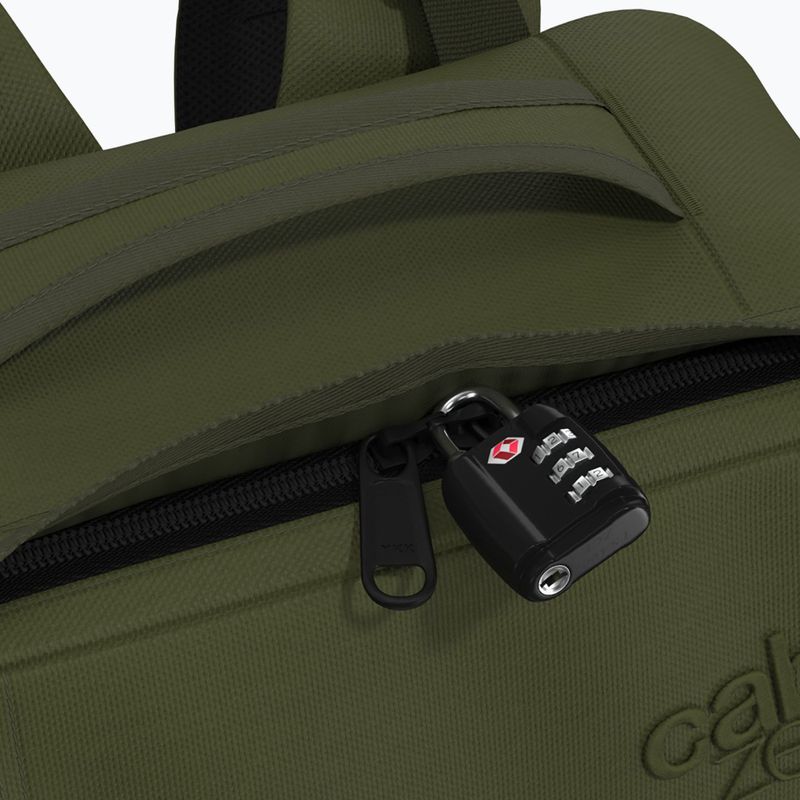 Cestovní batoh CabinZero Military 44 l zelený 8