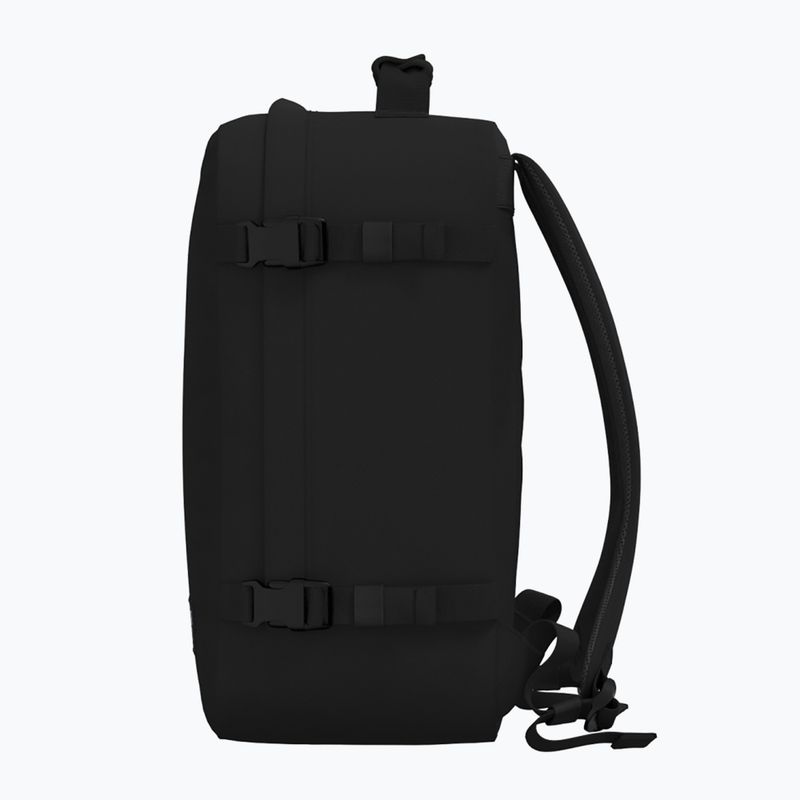 Turistický batoh CabinZero Classic 36 l absolute black 6