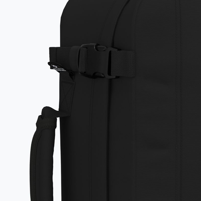 Turistický batoh CabinZero Classic 36 l absolute black 9