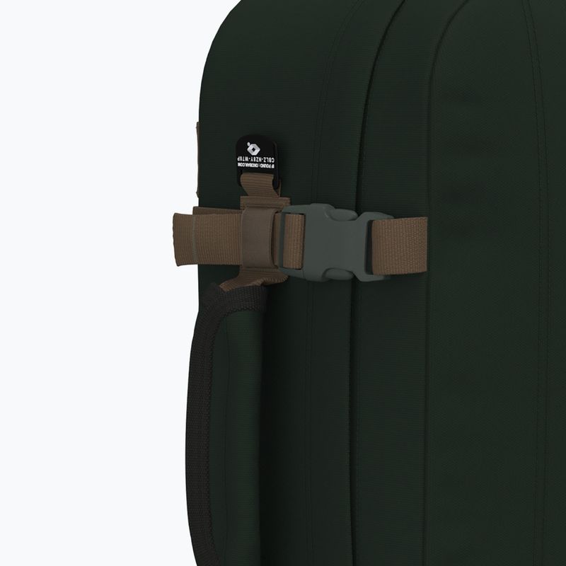 Turistický batoh CabinZero Classic 44 l black sand  10
