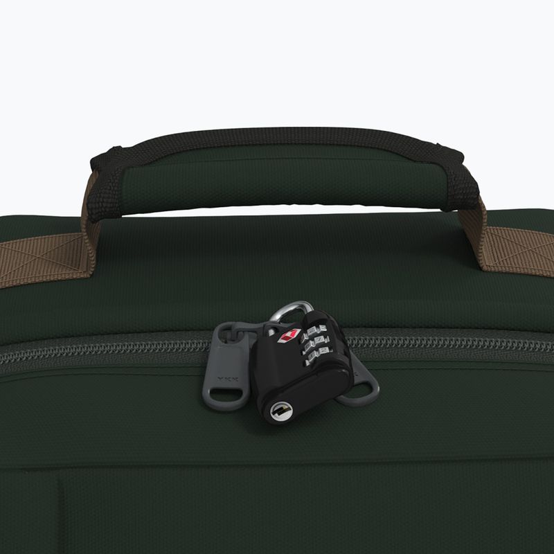 Turistický batoh CabinZero Classic 28 l black sand 8