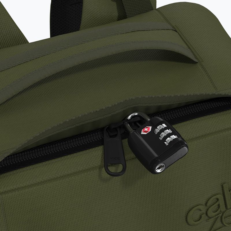 Cestovní batoh CabinZero Military 28 l zelený 8