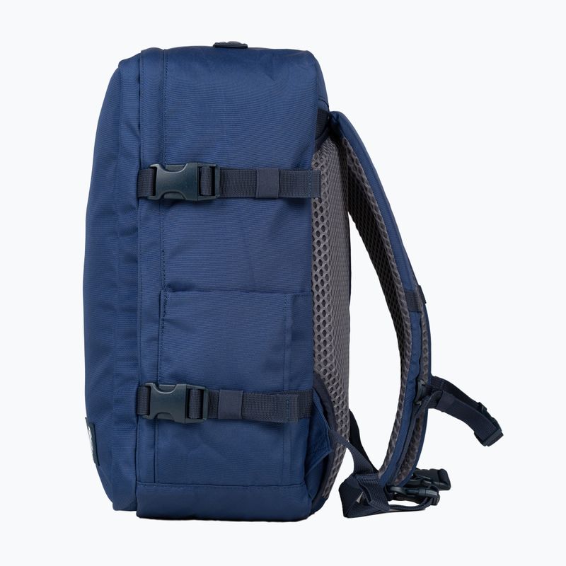 Turistický batoh CabinZero Classic Plus 32 l navy 5