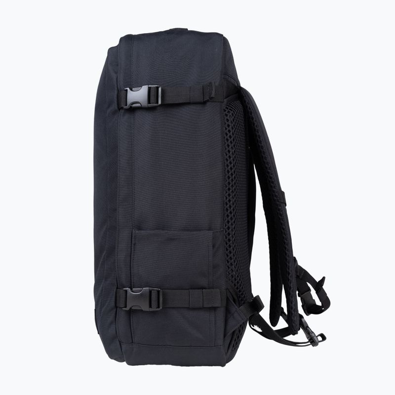 Turistický batoh CabinZero Classic Plus 42 l absolute black 6